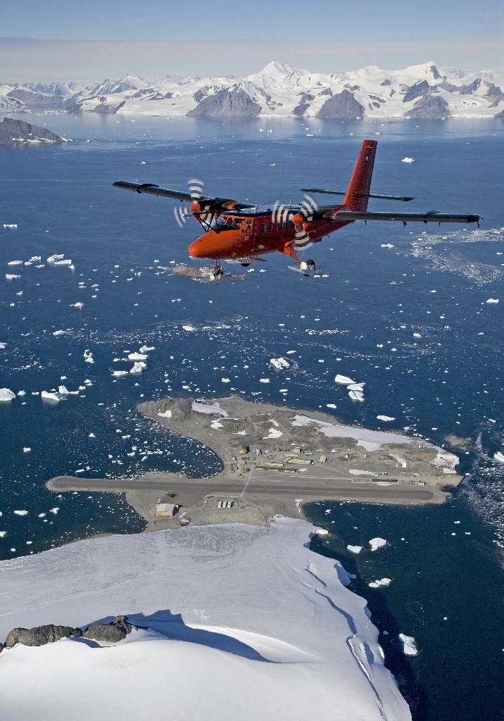 Twin Otter overflying Rothera